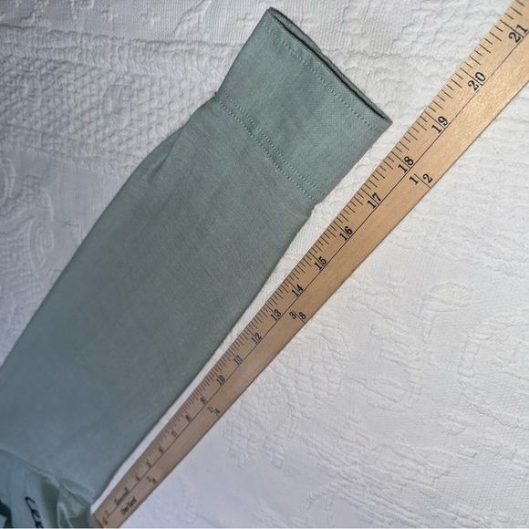 Women’s Audi Button Up Shirt Long Sleeves Light Green Fremont Costume Car Sale - Picture 5 of 12